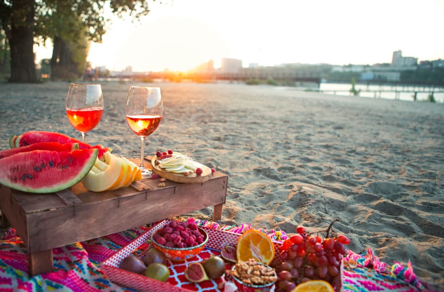 Healthy Snacks With Wine